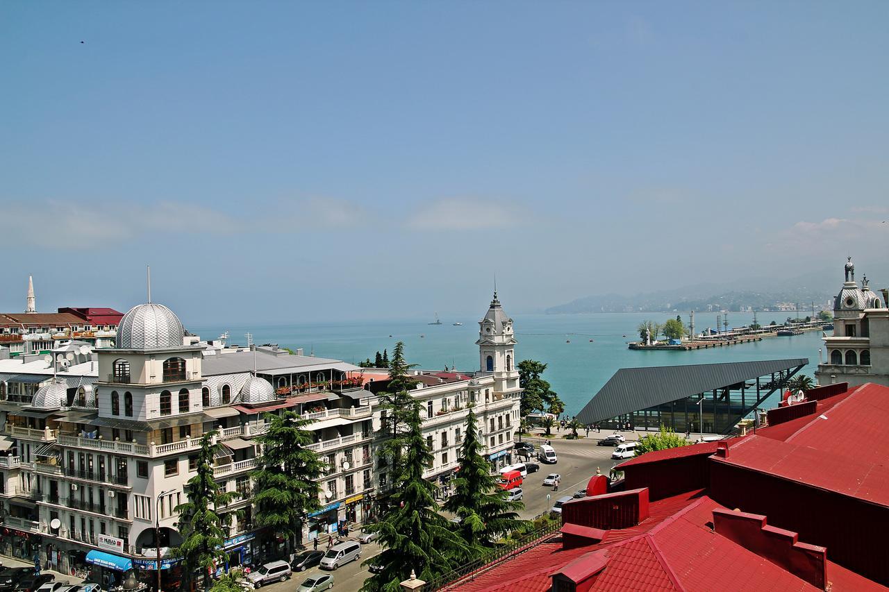 Mardi Plaza Hotel Batumi Eksteriør billede